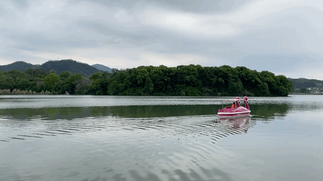 详细阅读:南明湖(南明湖导游词) 南明湖(南明湖导游词)